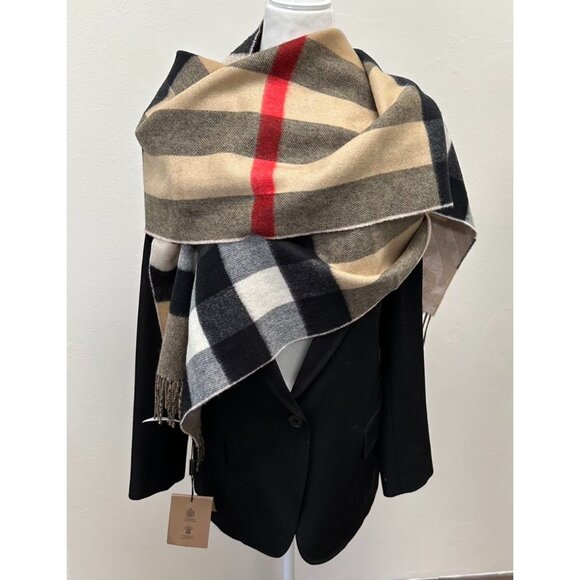 Burberry TB Half Mega Check Cashmere Scarf Alabaster 200*36cm - Picture 1 of 11